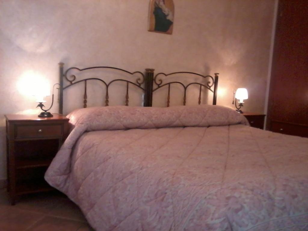 B&B Michael Monte SantʼAngelo Exterior foto